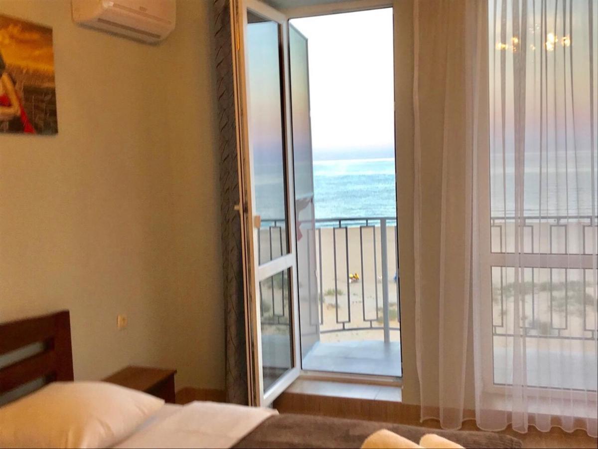 Hotel Golden Beach Zatoka Kültér fotó