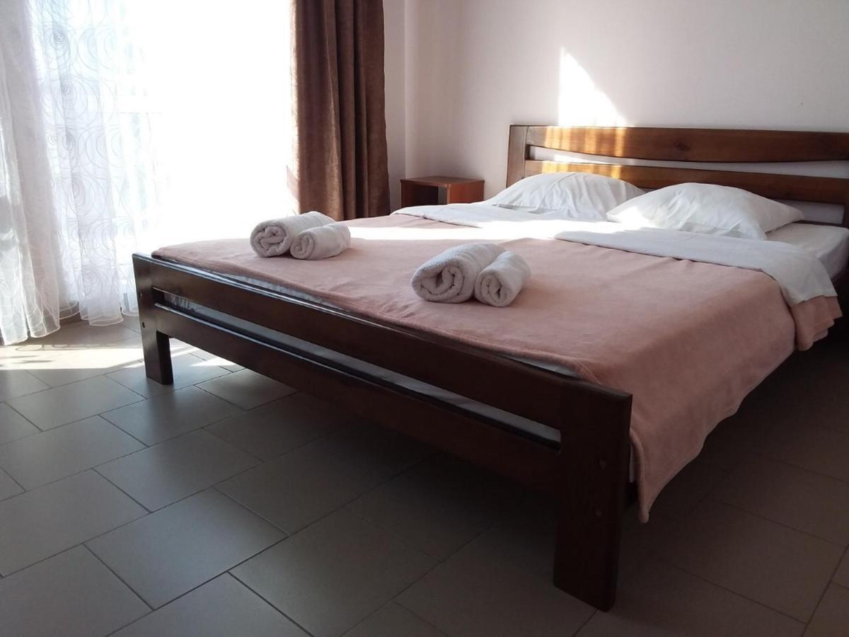 Hotel Golden Beach Zatoka Kültér fotó